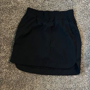 Duluth Trading Co Black Elastic Waist Layered Active Skort with Built-In Liner